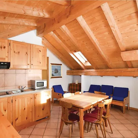 Casa E/f *